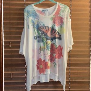 Creme butterfly WILDFOX top